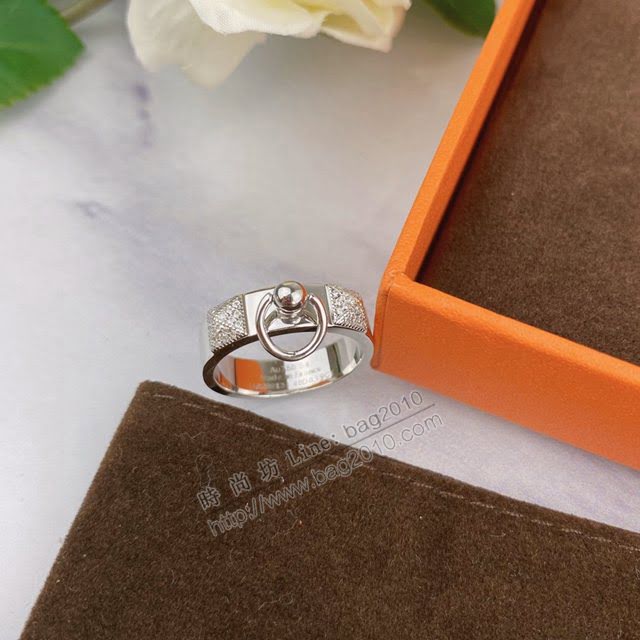 Hermes首飾品 愛馬仕925純銀女戒指 Hermes圓圈時尚鉚丁戒指  zgh1506
